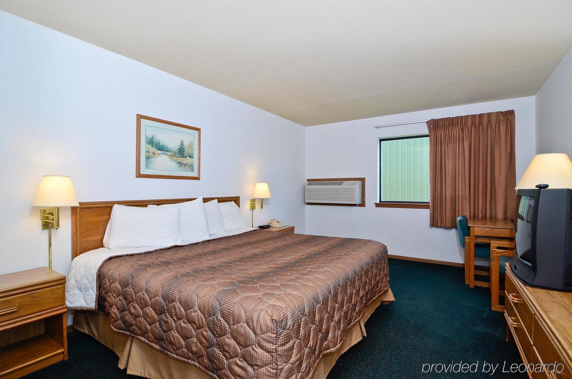Park Falls Amerivu Inn الغرفة الصورة